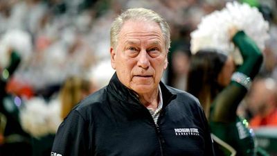 Tom Izzo Gives Classic Response to Mick Cronin Sending His Player to the Locker Room