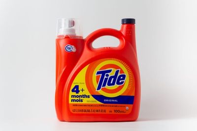 5 Ways to Save on Laundry Detergent at the Grocery Store