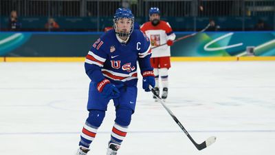 Team USA Hockey Star Hilary Knight Proposes to Olympian Brittany Bowe in Sweet Video