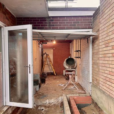 Renovation reality three weeks in – living through dust, decisions and design surprises while work progresses on our modest 2m x 2.5m extension