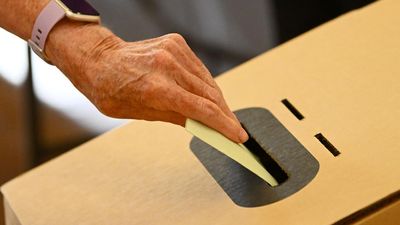 'Kick up the backside': voters' choice in by-election