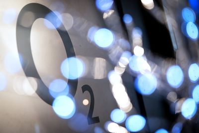 UK mobile provider’s earnings dip over falling customers