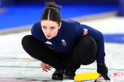 Great Britain hopes remain alive after dramatic day in women’s and men’s curling