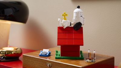 Lego Snoopy is perfect, and I dare you to say it isn't