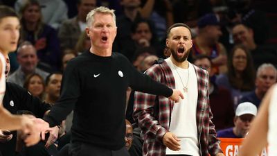 Steve Kerr Provides Steph Curry, Kristaps Porziņģis Injury Updates After All-Star Break