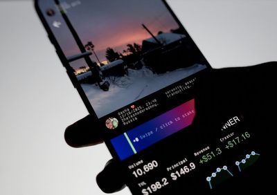 The upstart social media start-up that rewards real content with real money