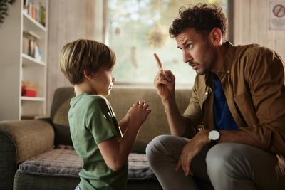 Scientists discover mouse gene that could determine if dads are doting or angry