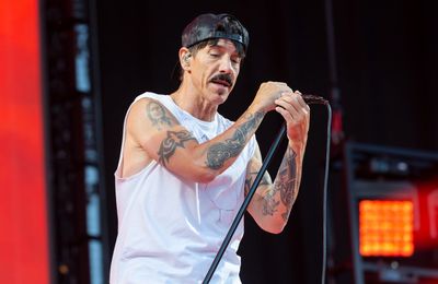 Red Hot Chili Peppers actively working on first album in four years