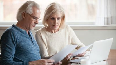 Retirement 2026: How Market Crash Warnings Can Quietly Destroy Your Nest Egg