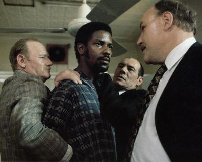 Lesley Walker obituary