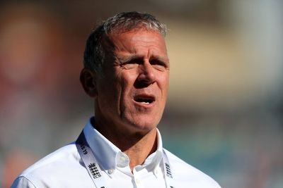 Alec Stewart shrugs off England speculation as he starts new role