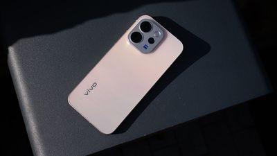Vivo V70 review: a stylish mid-range phone with an ambitious telephoto