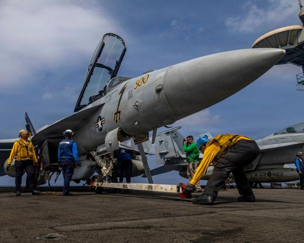 Iran deal prospects will be clear within 10 days, Trump says as military buildup grows