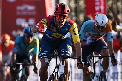 UAE Tour stage 4: Jonathan Milan blasts to commanding bunch sprint victory as break caught in sight of the line