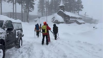 Skiers stranded by California avalanche used iPhone SOS feature to seek help