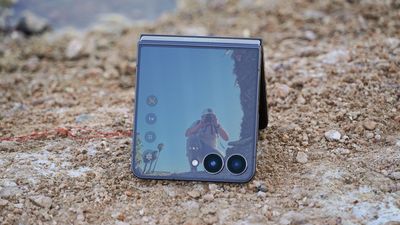 This little-known camera trick makes using an Android flip phone worth it
