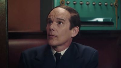 I Watched Ethan Hawke's Blue Moon, And There's One Scene That Convinced Me He Could Win The Oscar