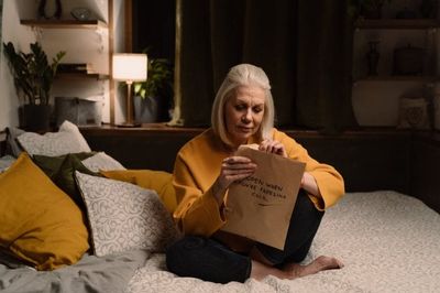 The 11 Best-Selling Safety Gadgets on Amazon for Seniors Living Alone