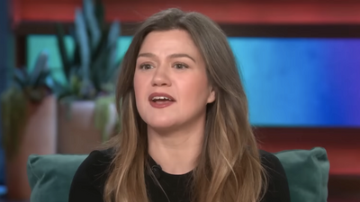 Kelly Clarkson Answered Questions About The Kids In The Wake Of Her TV Exit, Family Tragedy