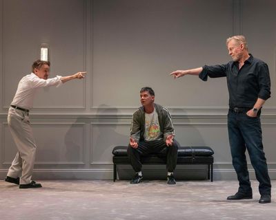 Art review – Richard Roxburgh comedy delivers on laughs but not much more