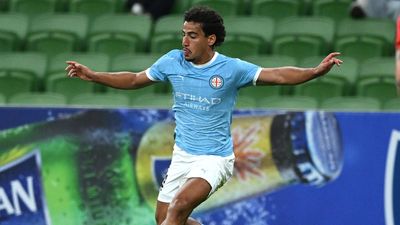 'I embrace it': Socceroo Arzani ready for Victory boos