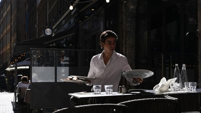 French restaurants face hiring crisis with 120,000 empty posts