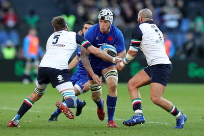 France freshen up second row partnership for Six Nations clash with Italy