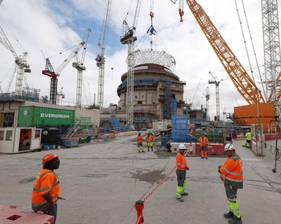 Hinkley Point C nuclear plant delayed to 2030 as costs climb to £35bn