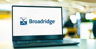 Are Wall Street Analysts Predicting Broadridge Financial Solutions Stock Will Climb or Sink?