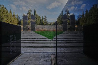 Greece signs a preliminary deal with a Belgian collector to buy WWII photos of Nazi executions