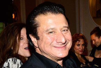 Steve Perry debunks rumors of rejoining Journey