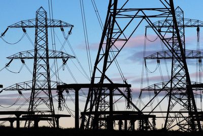 Energy bills set to fall across the UK – but experts issue future warning