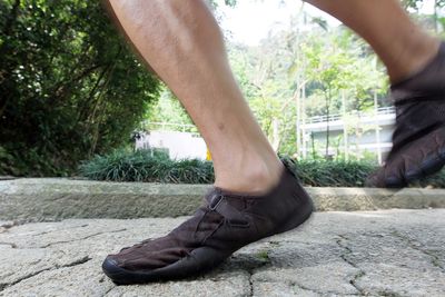 Off the Back Podcast: Can barefoot shoes and cycling be compatible?