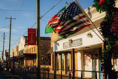 Snow on Market Street