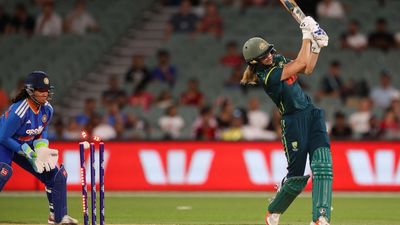 Australia slip to series loss in Perry's milestone game
