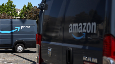 Does Amazon refund without a return sometimes? (When it happens)