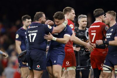 Scotland keep Triple Crown hopes alive with dramatic victory over Wales