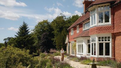 This Arts & Crafts Home Was Ready for a New Chapter That Honored the History but Wasn't Restricted by It – ‘We Didn’t Want a Museum’