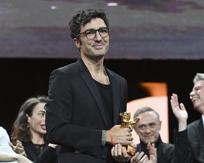 Yellow Letters wins Golden Bear at Berlin film festival dominated by Gaza row