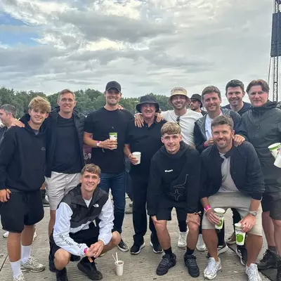 ‘Steve Bruce was getting stuck into the moshpit at an Oasis gig – that’s when someone put a bucket hat on him’ Phil Bardsley on a Gallagher brothers-inspired Manchester United reunion