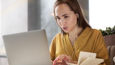 I Asked ChatGPT How To Maximize My Tax Refund in 2026 — Here’s What It Said