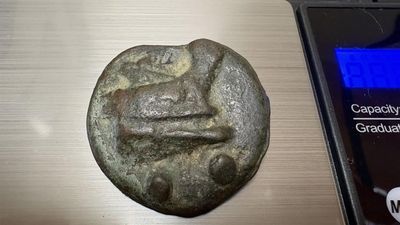 ‘It looks like a burnt cookie’: Salvation Army Thrifter just found history for $3.99