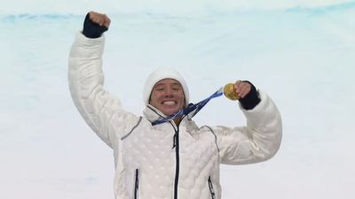 How Much US Olympians Make For Each Medal And How It Compares To Other Countries