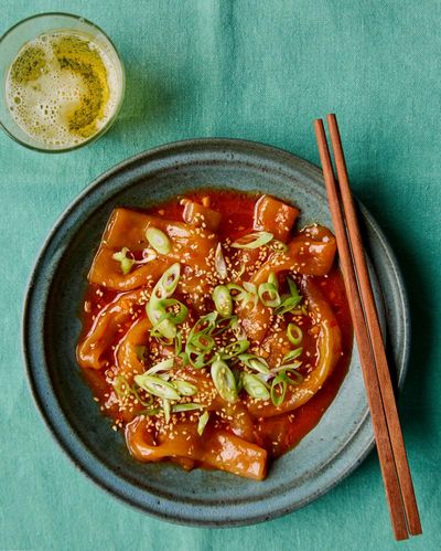 Nadiya Hussain’s recipes for chicken half-moons and rice paper tteokbokki