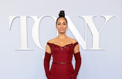 Alicia Keys 'proud' as Fallin' turns 25
