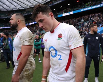 England’s zombies have rapidly descended into collective brain fog in Six Nations