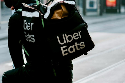 Is UberEats Down? Missing Orders, Login Failures and a Customer Support Bot That Won't Work Across the US and UK