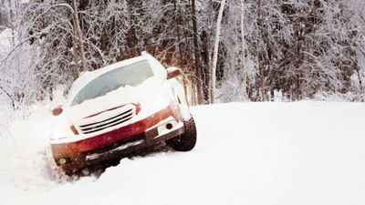 Uber Driver Takes Snowmobile Route, Discovers the Reason Its Snowmobile-Only