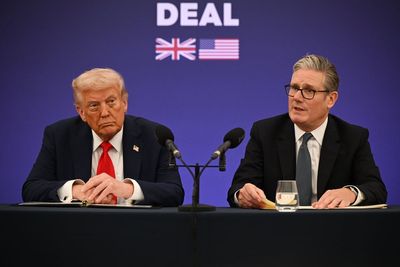 ‘Nothing is off the table’ in response to Trump tariff threats, Downing Street says