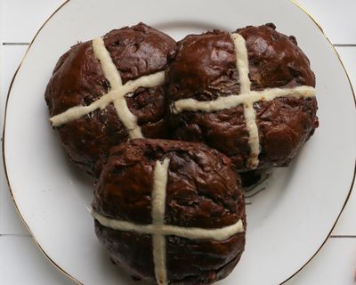 Supermarket hot cross bun taste test: Choice gives top score to a chocolate bun